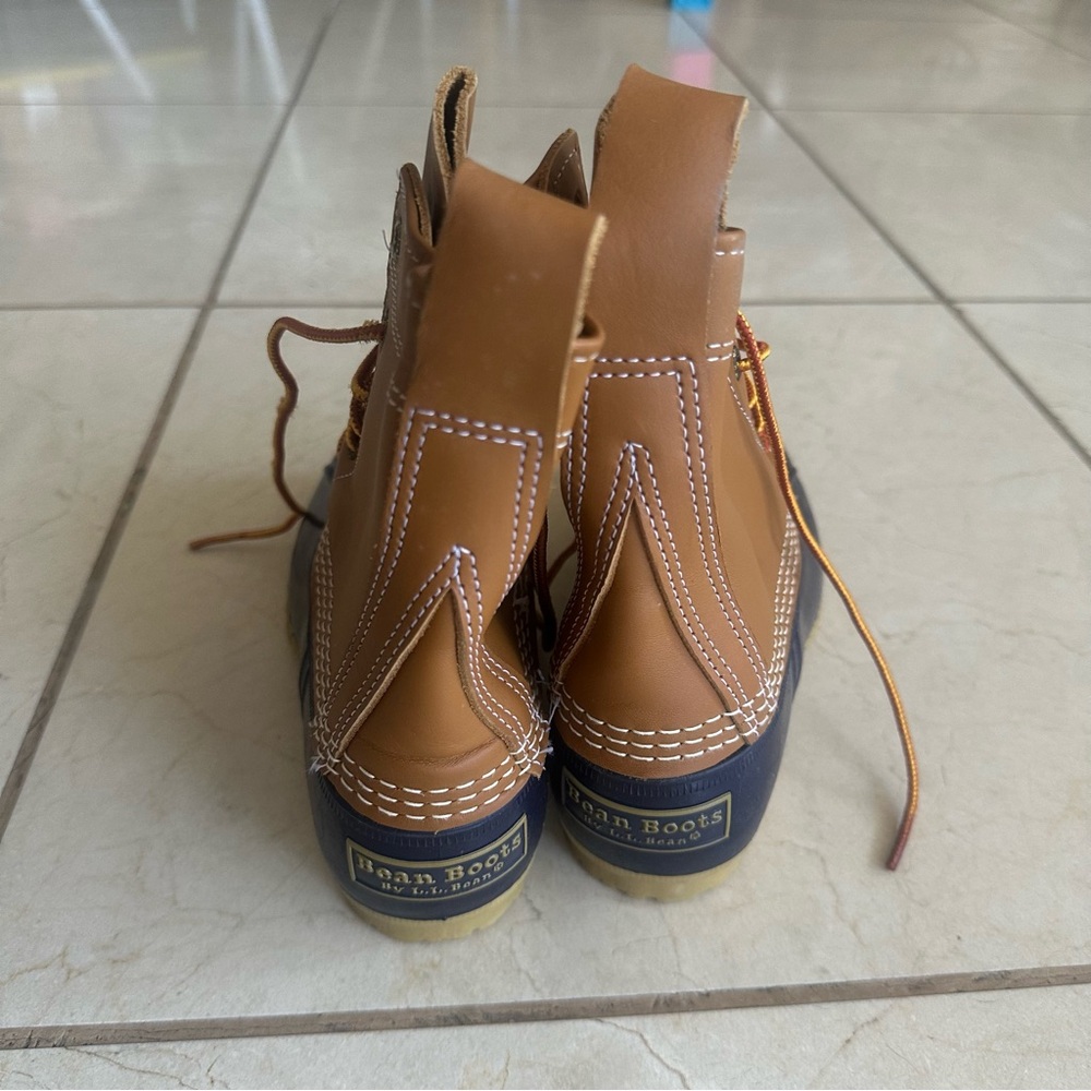 L. L. Bean women’s NEW weather proof duck boots size 6 - Picture 11 of 12